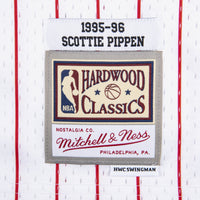 Chicago Bulls Mitchell & Ness Scottie Pippen 1995 Reload Swingman Authentic Jersey - White