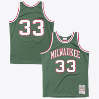 Milwaukee Bucks Mitchell & Ness Kareem Abdul-Jabbar 1970 Swingman Authentic Jersey - Dark Green