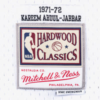 Milwaukee Bucks Mitchell & Ness Kareem Abdul-Jabbar 1971 Swingman Authentic Jersey - White