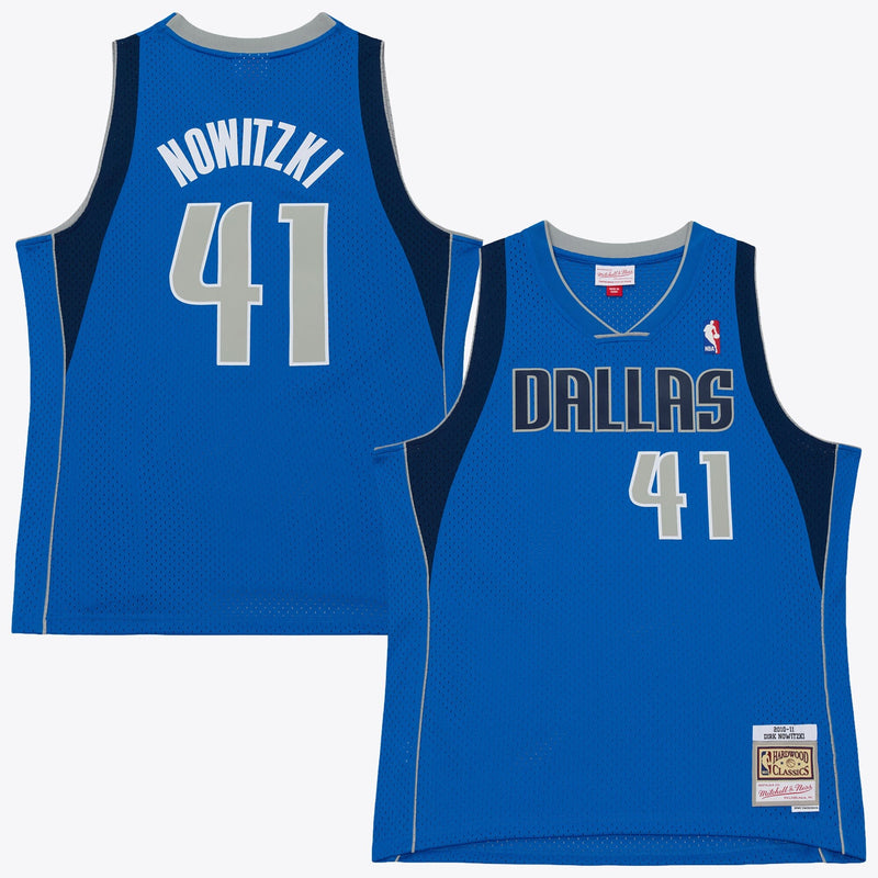 Dallas Mavericks jersey – view 1