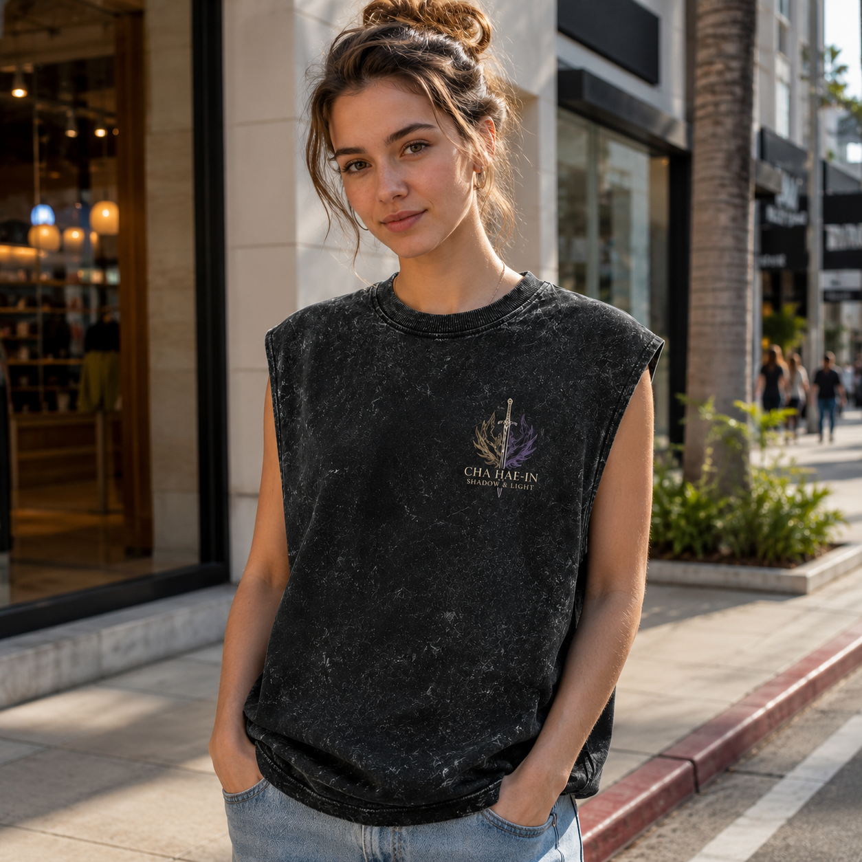 Washed black tank top with Cha Hae-In & Sung Jin-Woo Solo Leveling Shadow And Light graphic – photo 4