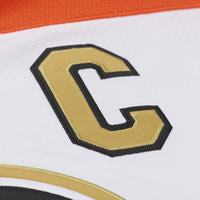 Philadelphia Flyers Claude Giroux Orange jersey – view 8
