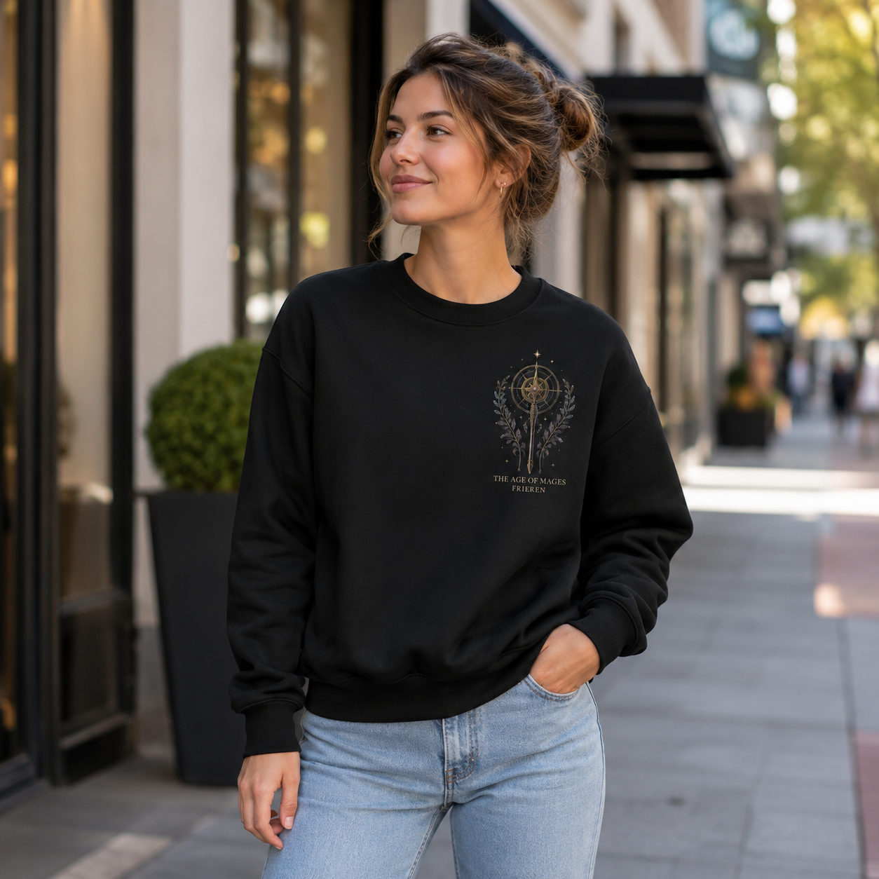 Black sweatshirt with Frieren, Flamme, Serie Age Of Mages graphic – photo 4