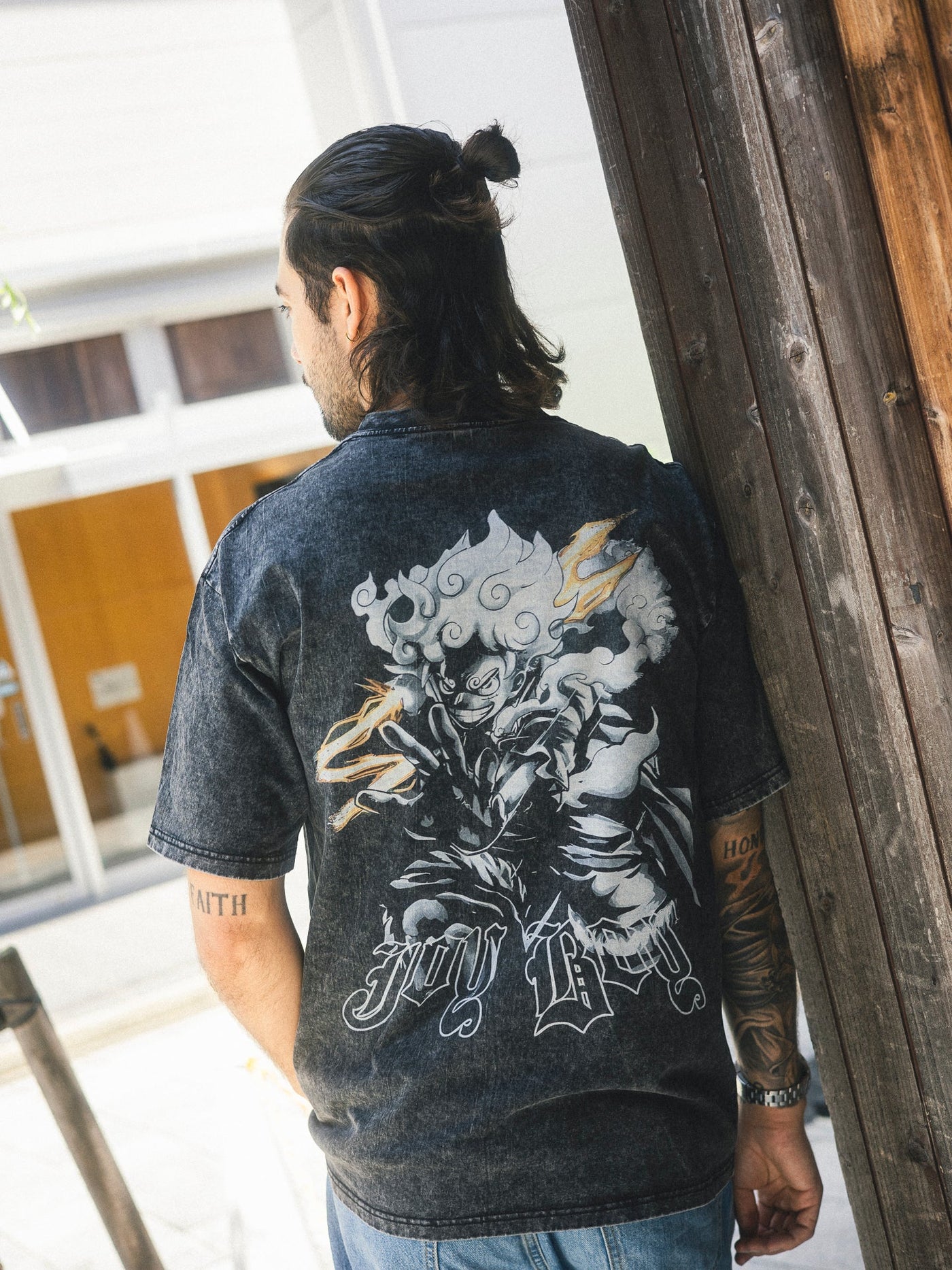 Washed black t-shirt with Monkey D. Luffy One Piece Sun God graphic – photo 4