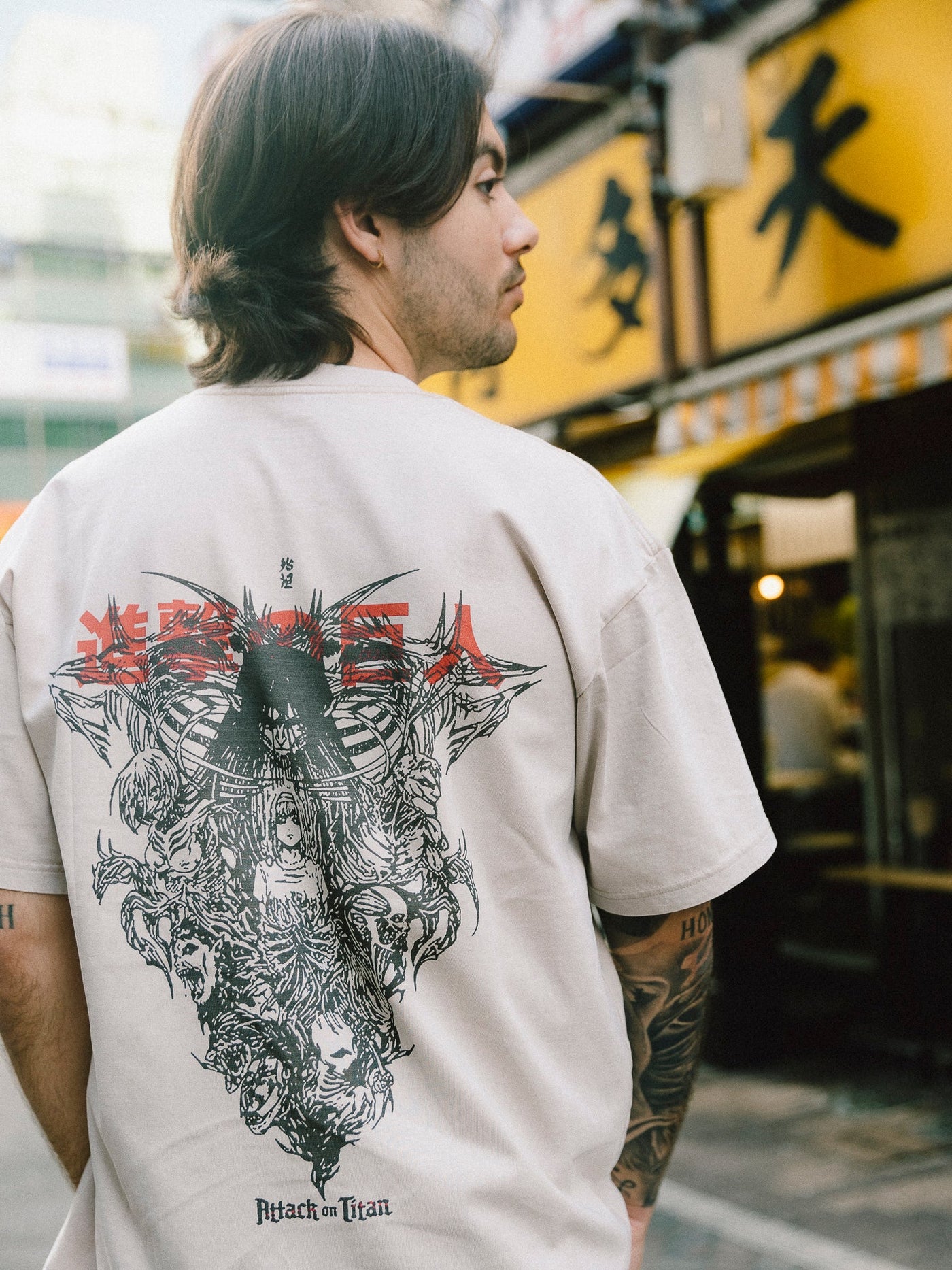 Beige t-shirt with Ymir Fritz Attack On Titan Freedom graphic – photo 4