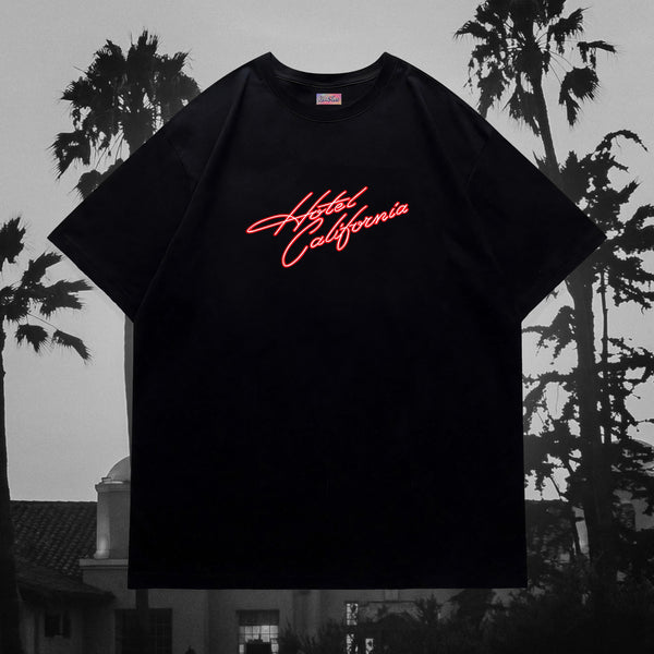 Hotel California - The Eagles Oversized Tee