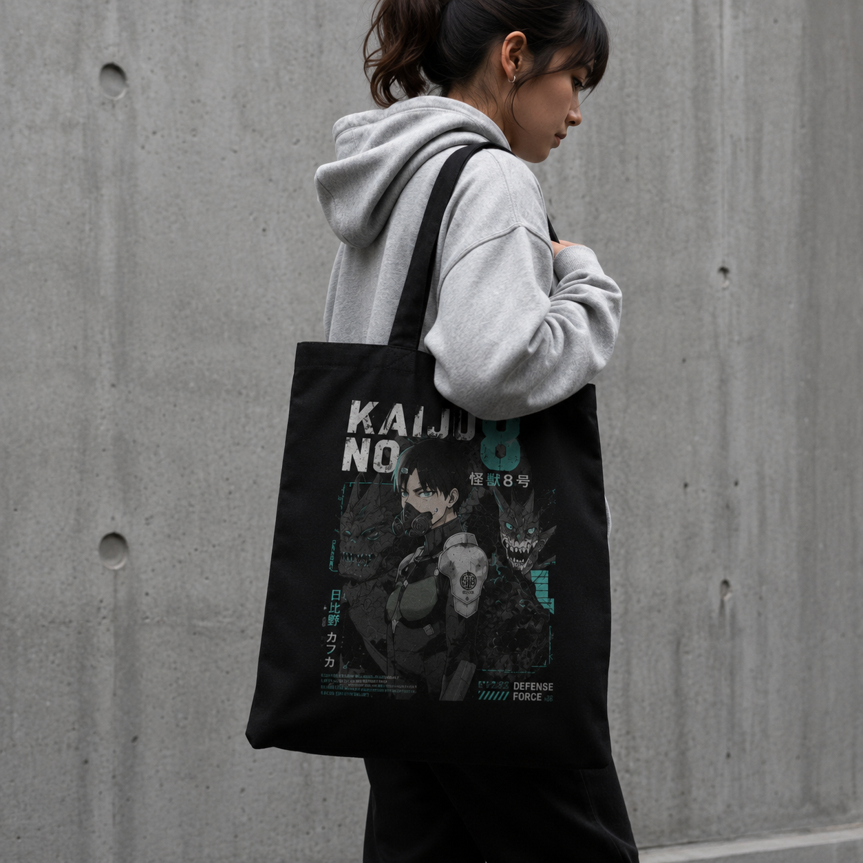 Black tote bag with Kafka Hibino Kaiju No. 8 Kaiju No. 8 Defense graphic – photo 3
