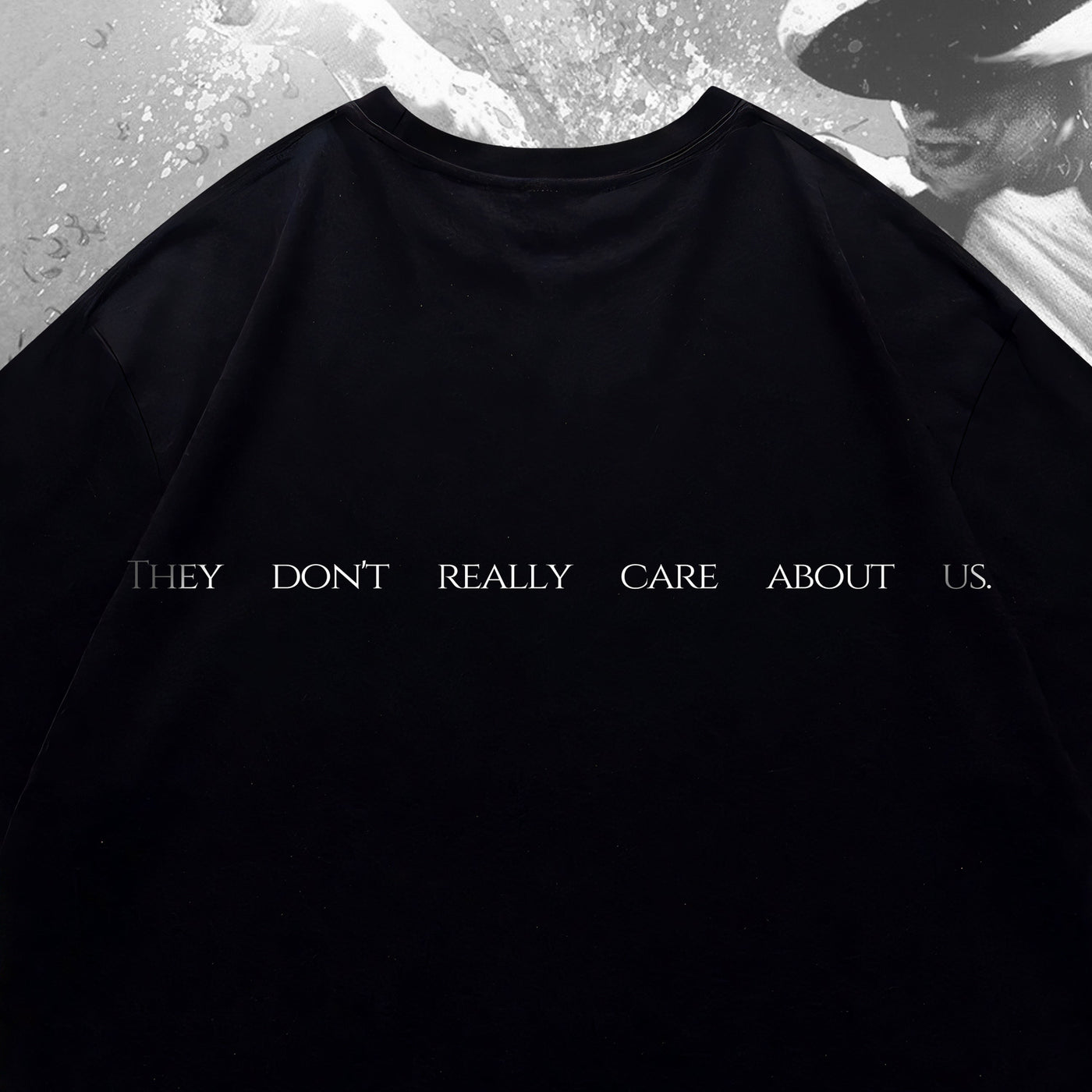 MJ "Crystal Glove" Tee