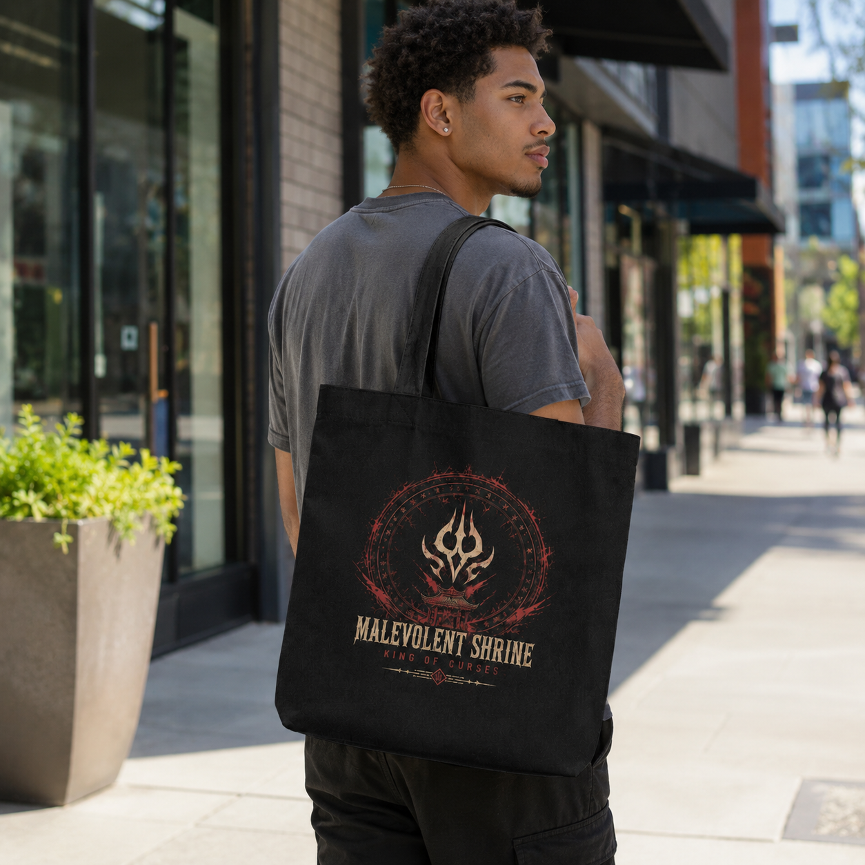 Black tote bag with Ryomen Sukuna Jujutsu Kaisen King Of Curses graphic – photo 4